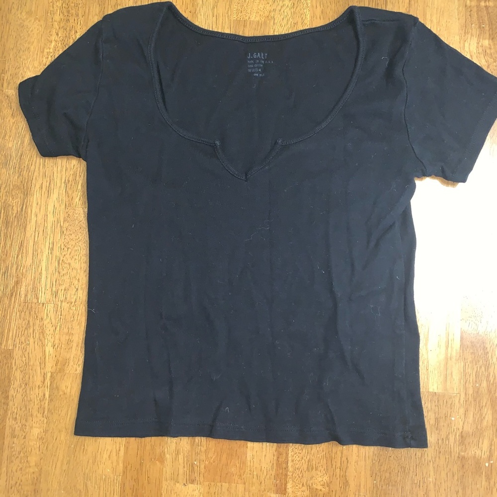 Brandy Melville black fitted V neck tee